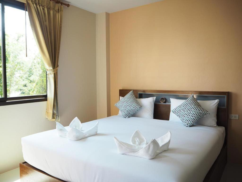 Regent Room Hotel 素叻他尼 外观 照片