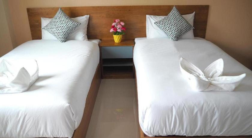 Regent Room Hotel 素叻他尼 外观 照片