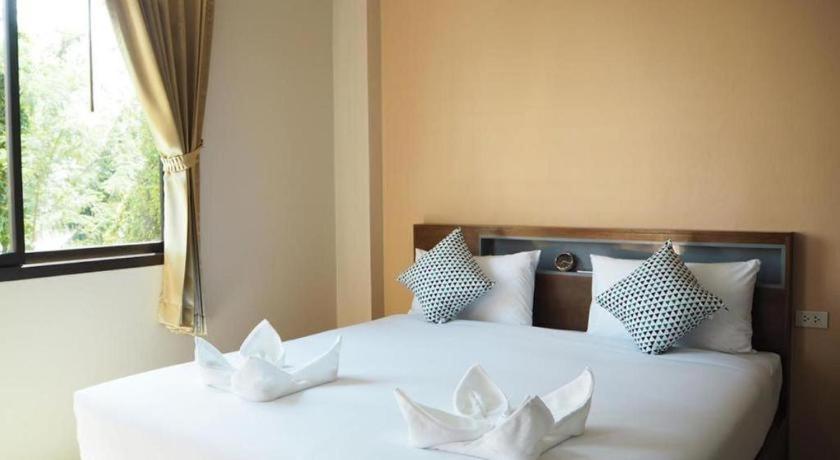 Regent Room Hotel 素叻他尼 外观 照片