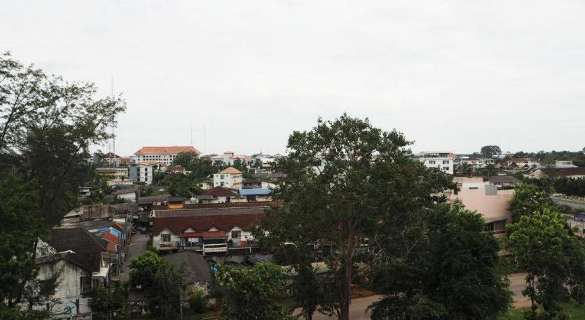 Regent Room Hotel 素叻他尼 外观 照片