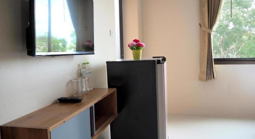 Regent Room Hotel 素叻他尼 外观 照片
